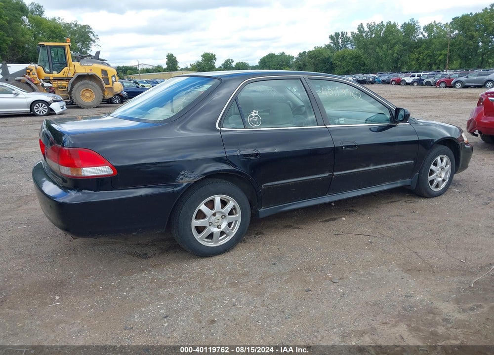 2002 HONDA ACCORD 2.3 SE VIN: JHMCG56722C009230