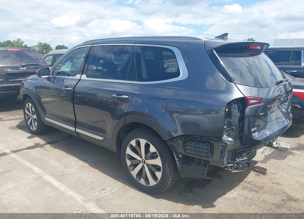 2021 KIA TELLURIDE S VIN: 5XYP6DHC8MG113763