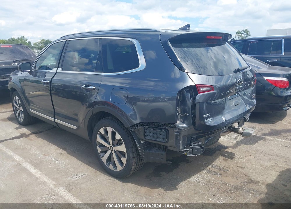 2021 KIA TELLURIDE S VIN: 5XYP6DHC8MG113763