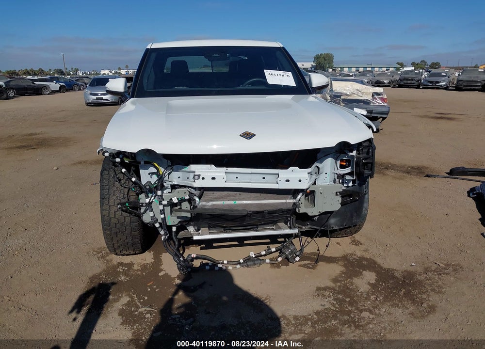 2022 RIVIAN R1T ADVENTURE VIN: 7FCTGAAA7NN013094