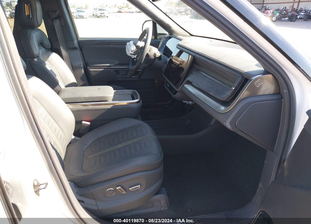 2022 RIVIAN R1T ADVENTURE VIN: 7FCTGAAA7NN013094