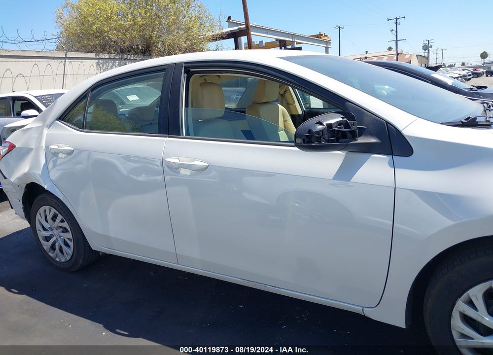 2017 TOYOTA COROLLA LE VIN: 5YFBURHE1HP709989