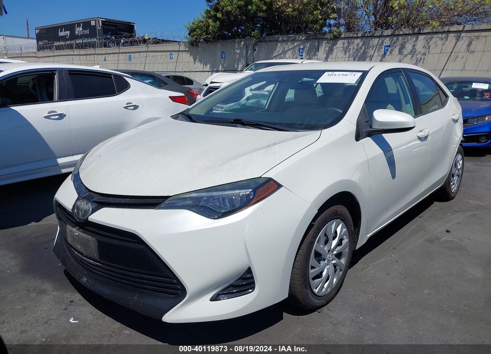 2017 TOYOTA COROLLA LE VIN: 5YFBURHE1HP709989