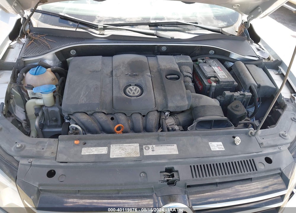 2012 VOLKSWAGEN PASSAT SE W/SUNROOF VIN: 1VWBH7A33CC106185