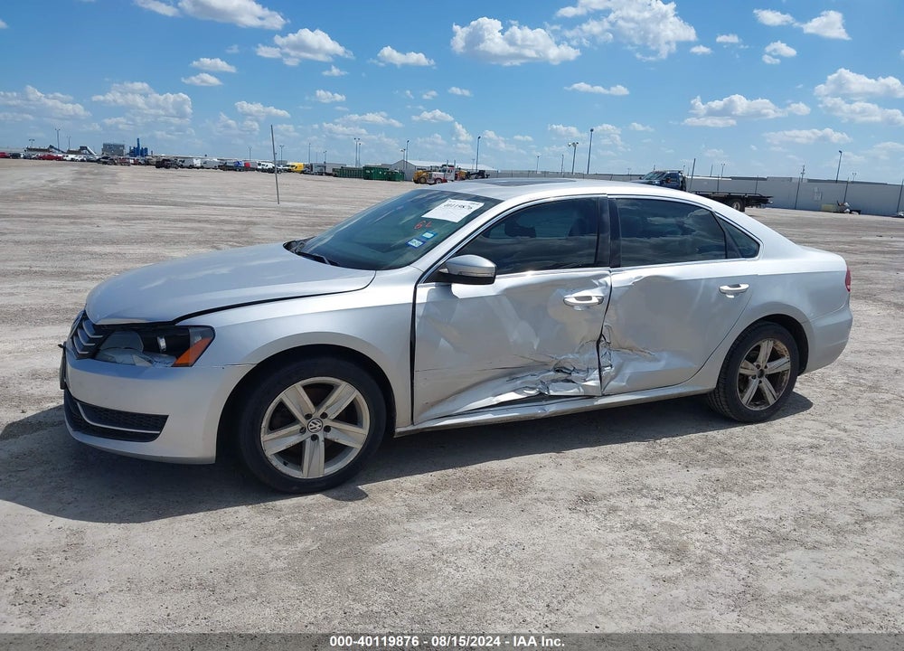 2012 VOLKSWAGEN PASSAT SE W/SUNROOF VIN: 1VWBH7A33CC106185