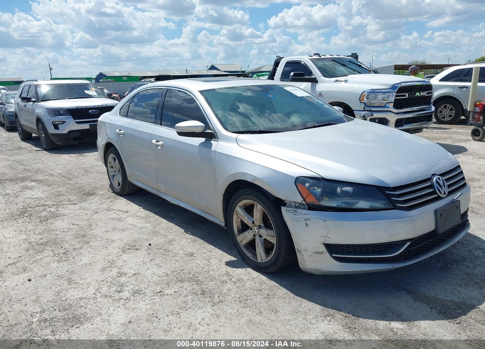 2012 VOLKSWAGEN PASSAT SE W/SUNROOF VIN: 1VWBH7A33CC106185