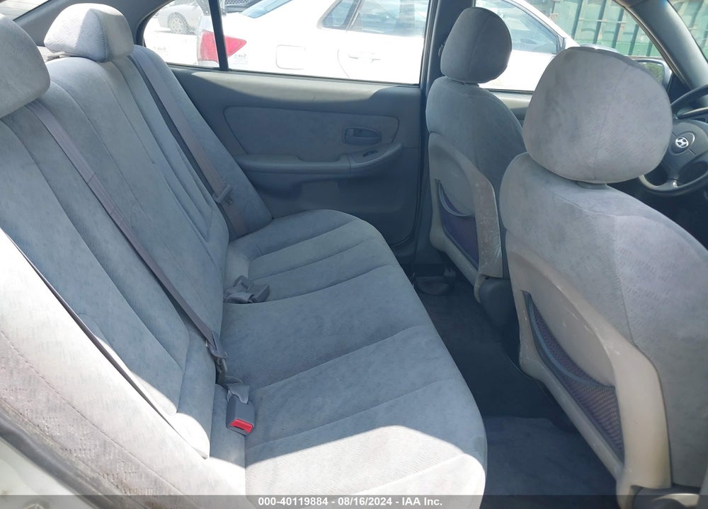 2005 HYUNDAI ELANTRA GLS/GT VIN: KMHDN46D85U011263
