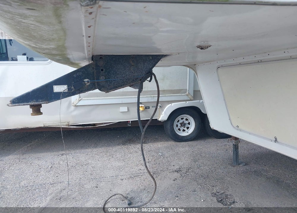 2007 WILDCAT TRAVEL TRAILER VIN: 4X4FWCH277V015960