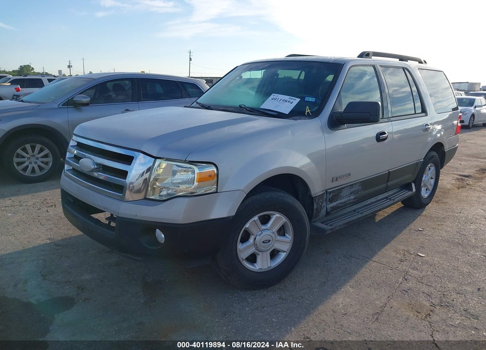 2007 FORD EXPEDITION XLT VIN: 1FMFU155X7LA41670