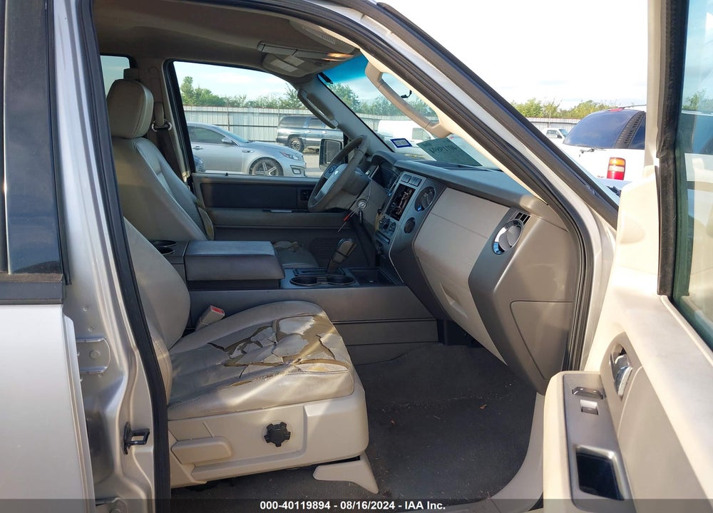 2007 FORD EXPEDITION XLT VIN: 1FMFU155X7LA41670