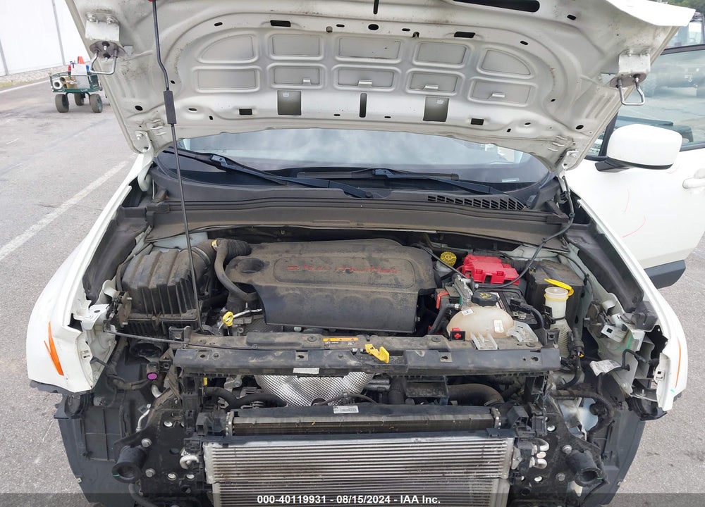 2019 JEEP RENEGADE LATITUDE FWD VIN: ZACNJABB1KPJ94443