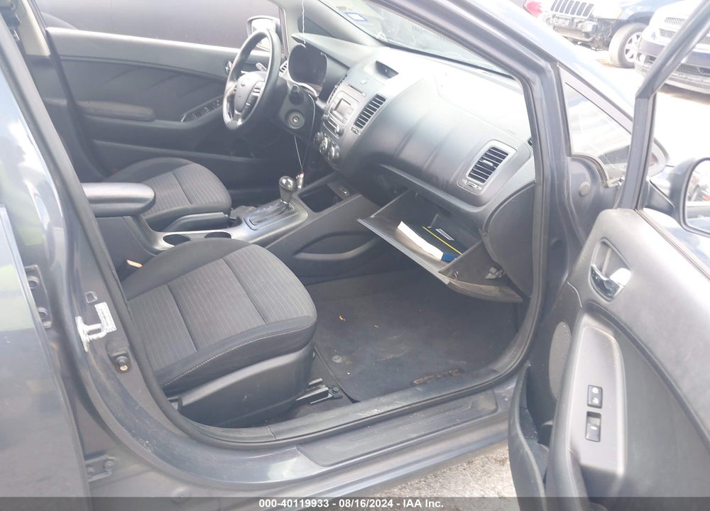 2014 KIA FORTE LX VIN: KNAFX4A63E5093135