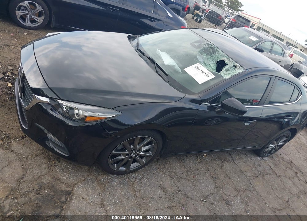 2018 MAZDA 3 TOURING VIN: 3MZBN1V32JM203101
