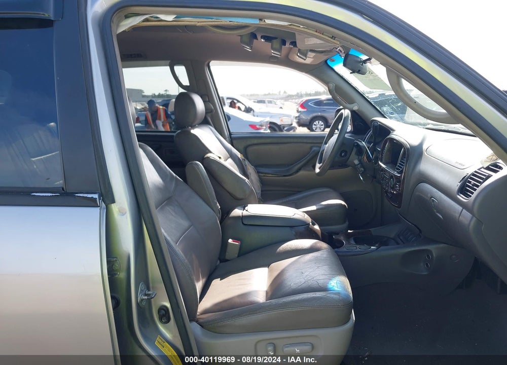 2006 TOYOTA SEQUOIA SR5 V8 VIN: 5TDZT34A66S265840