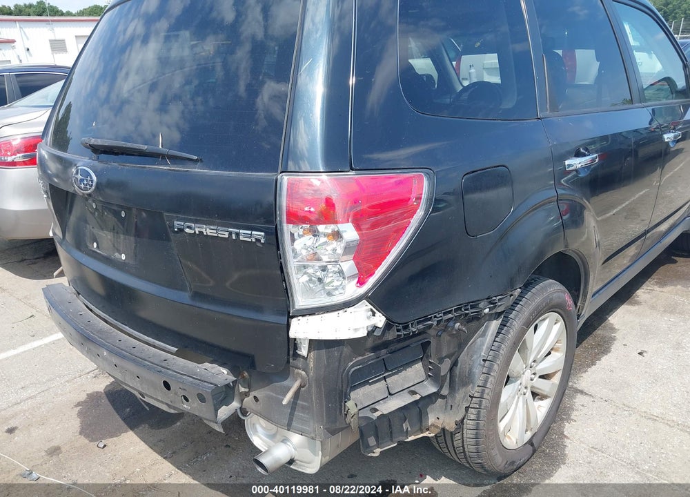 2011 SUBARU FORESTER 2.5X PREMIUM VIN: JF2SHBDC3BH728533
