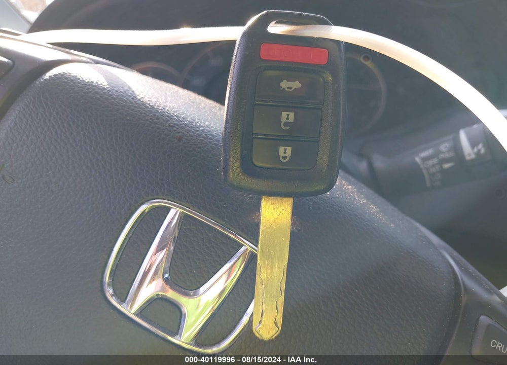 2015 HONDA ACCORD SPORT VIN: 1HGCR2F57FA151102