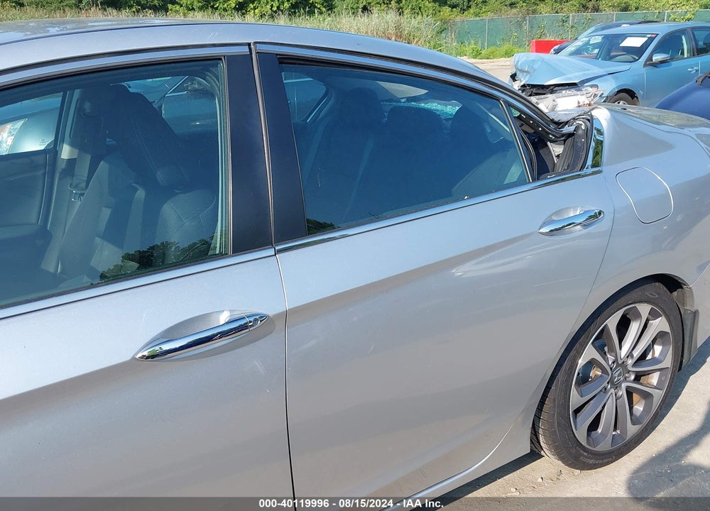 2015 HONDA ACCORD SPORT VIN: 1HGCR2F57FA151102