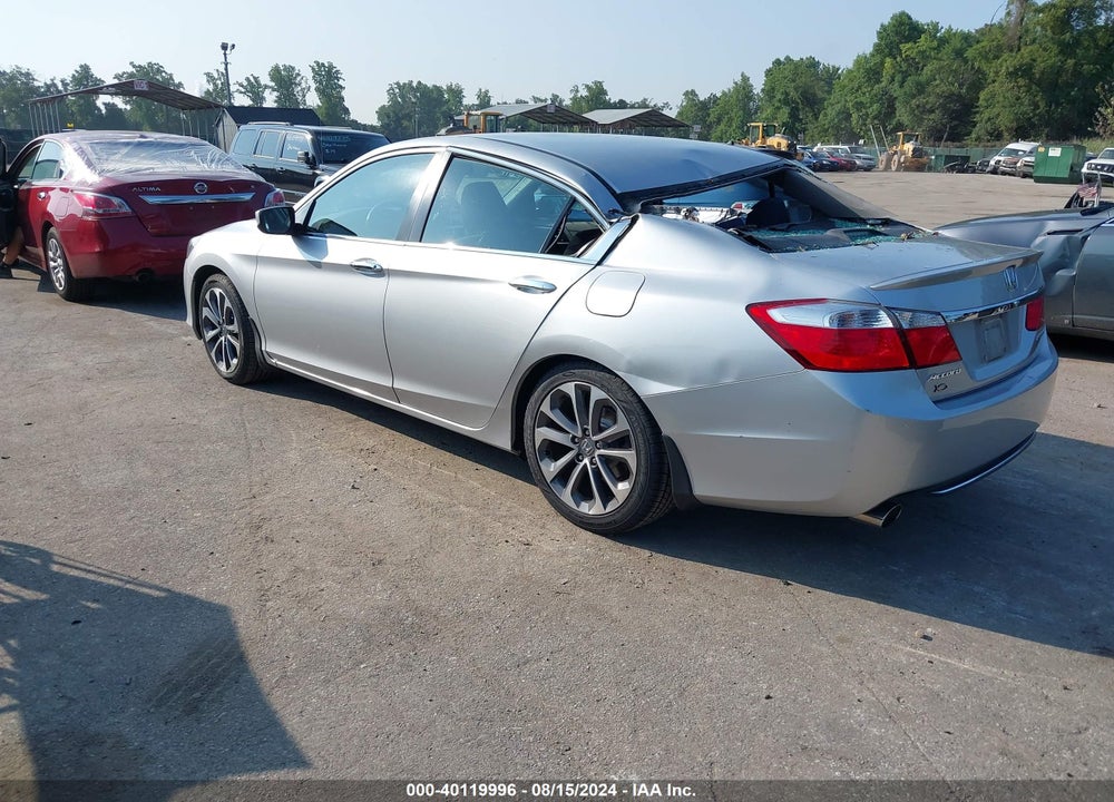 2015 HONDA ACCORD SPORT VIN: 1HGCR2F57FA151102