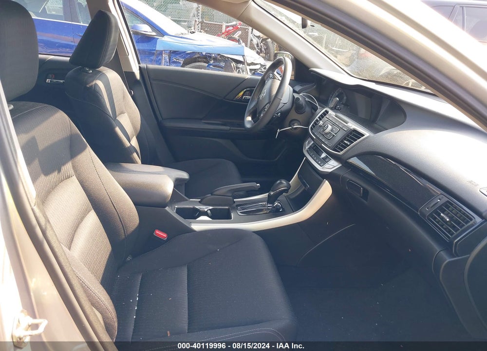 2015 HONDA ACCORD SPORT VIN: 1HGCR2F57FA151102