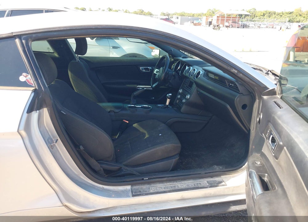 2015 FORD MUSTANG V6 VIN: 1FA6P8AM8F5427188
