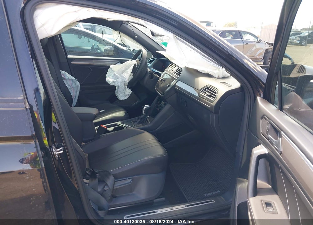 2022 VOLKSWAGEN TIGUAN 2.0T SE R-LINE BLACK VIN: 3VVCB7AX0NM107664