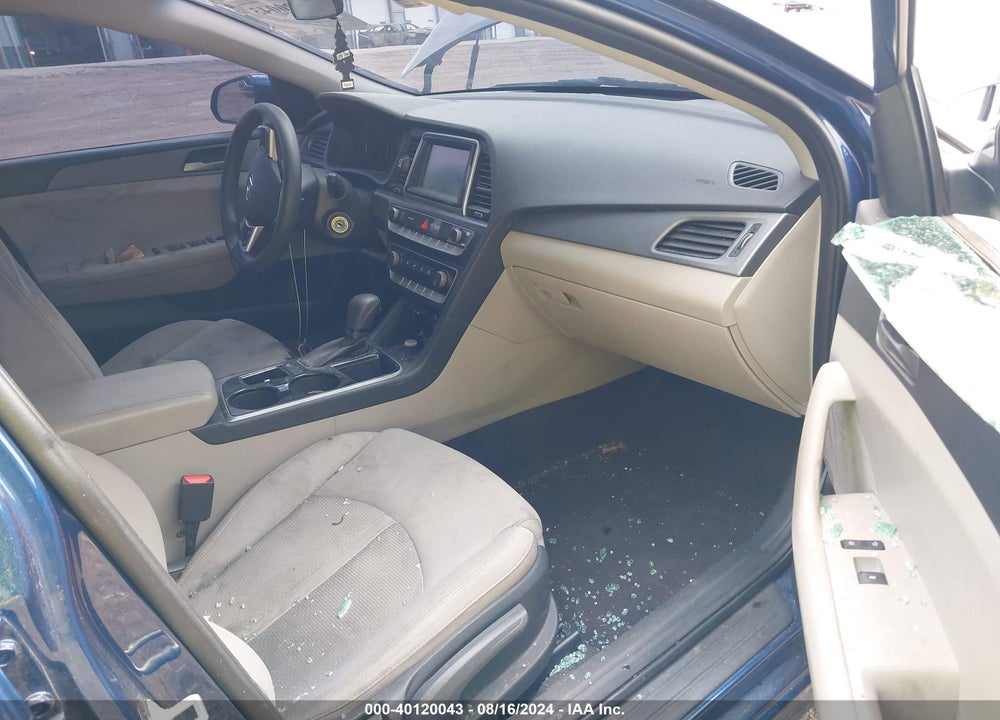 2019 HYUNDAI SONATA VIN: 5NPE24AF8KH753257