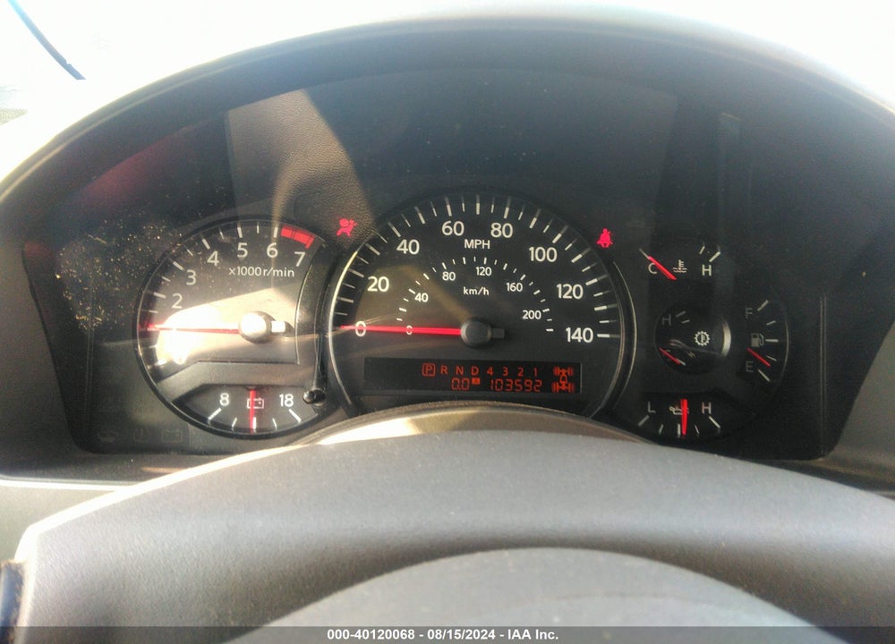2004 NISSAN PATHFINDER ARMADA SE VIN: 5N1AA08B04N737453