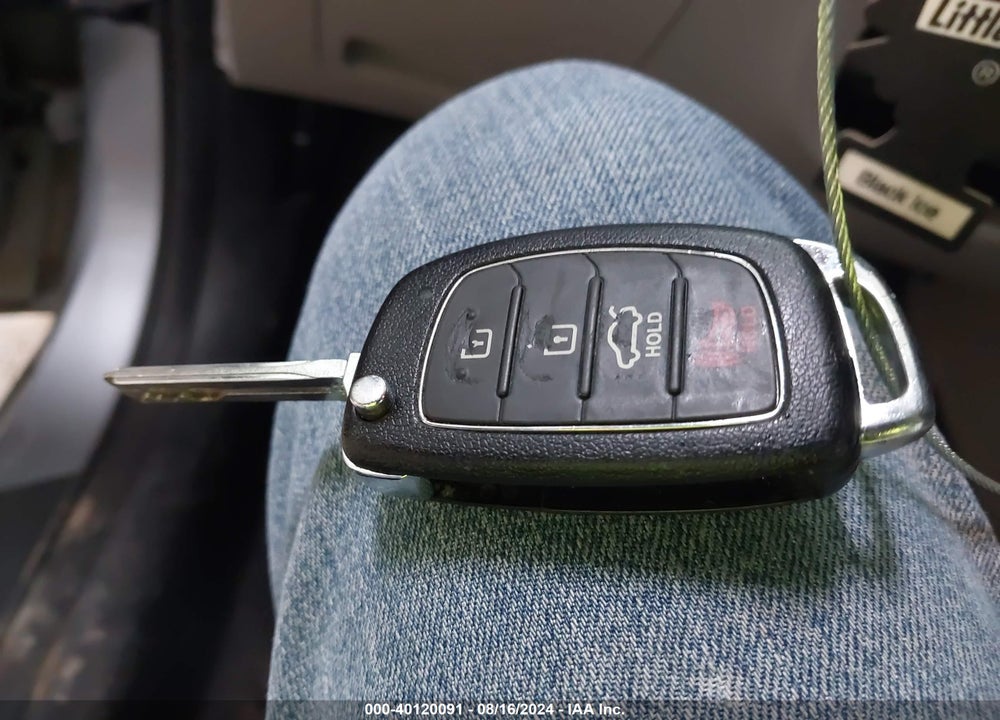 2017 HYUNDAI SONATA VIN: 5NPE24AF5HH493960