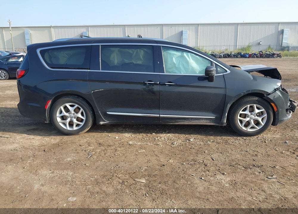 2017 CHRYSLER PACIFICA TOURING L PLUS VIN: 2C4RC1EG7HR597935