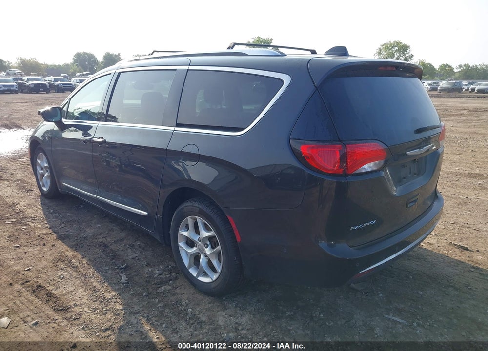 2017 CHRYSLER PACIFICA TOURING L PLUS VIN: 2C4RC1EG7HR597935