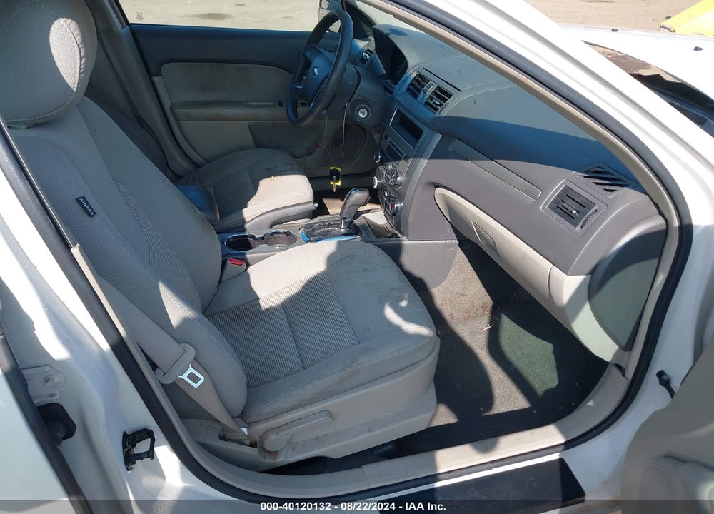 2011 FORD FUSION SE VIN: 3FAHP0HA8BR152743
