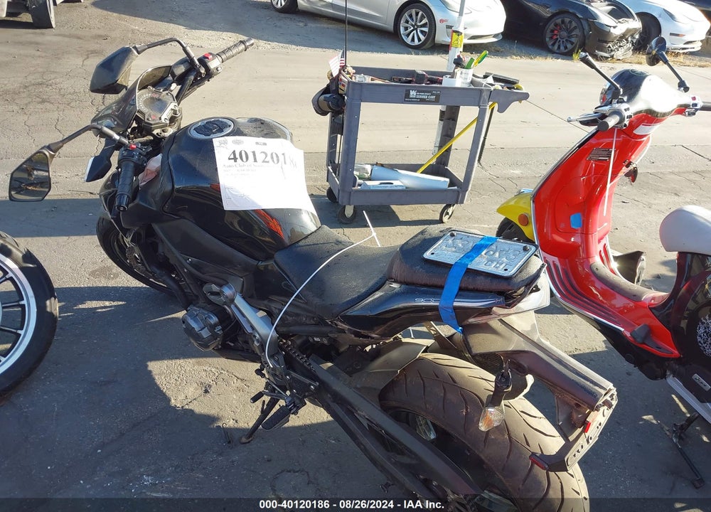2017 KAWASAKI ZR900 VIN: JKAZR2A14HDA17451