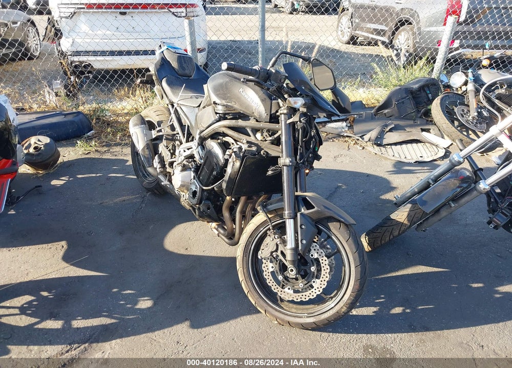 2017 KAWASAKI ZR900 VIN: JKAZR2A14HDA17451