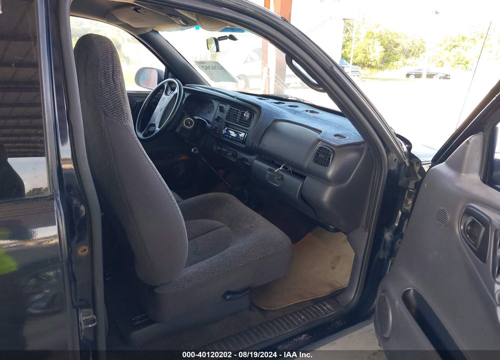 1998 DODGE DAKOTA SLT/SPORT VIN: 1B7GG22Y1WS614108