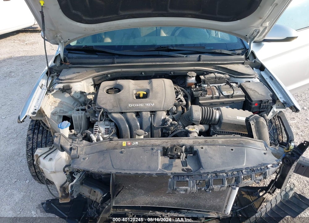 2018 HYUNDAI ELANTRA SEL VIN: 5NPD84LF6JH345278