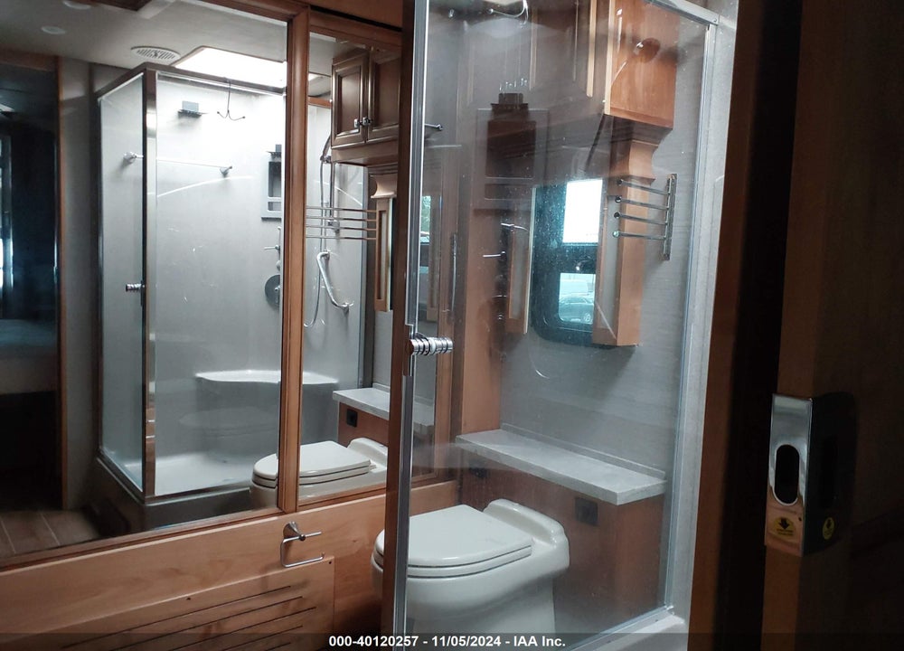 2021 TIFFIN MOTORHOMES INC PHAETON VIN: 5VBPA57A1MA121439