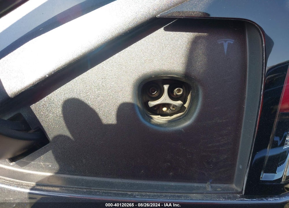 2023 TESLA MODEL X DUAL MOTOR ALL-WHEEL DRIVE/STANDARD RANGE VIN: 7SAXCBE56PF384113