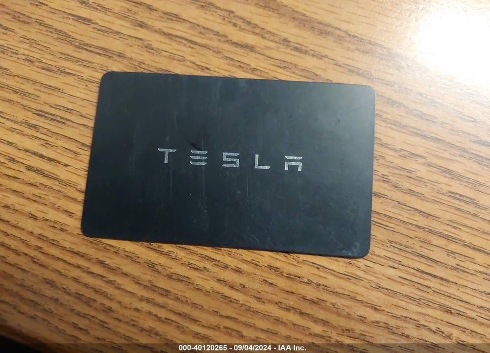 2023 TESLA MODEL X DUAL MOTOR ALL-WHEEL DRIVE/STANDARD RANGE VIN: 7SAXCBE56PF384113