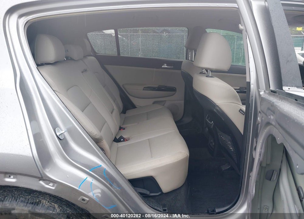 2020 KIA SPORTAGE EX VIN: KNDPNCAC2L7718560