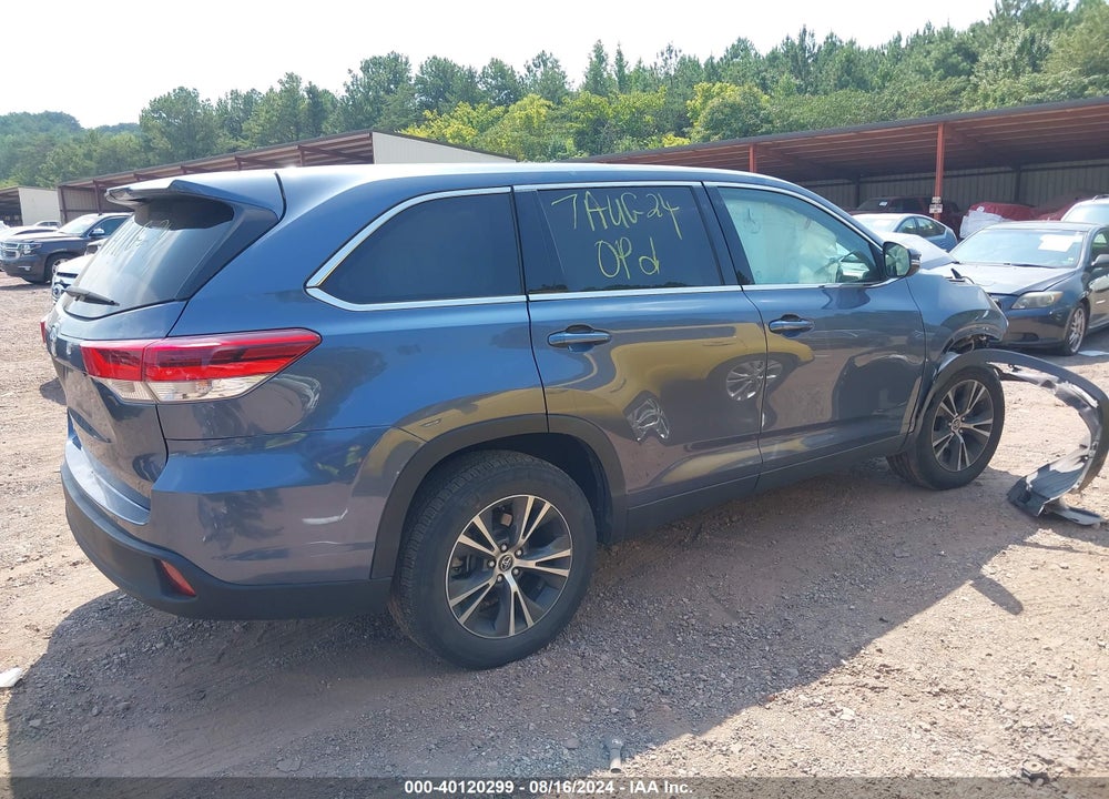 2019 TOYOTA HIGHLANDER LE VIN: 5TDZZRFH2KS299747