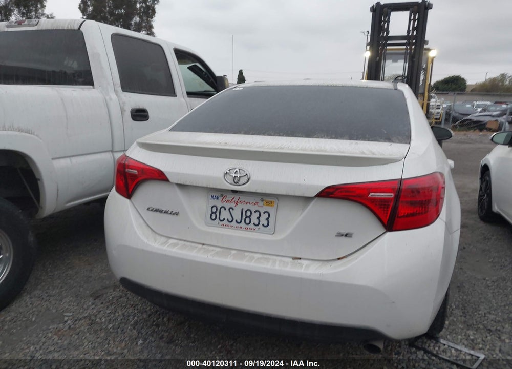 2018 TOYOTA COROLLA SE VIN: 5YFBURHE0JP792319