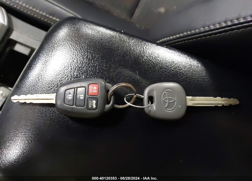 2012 TOYOTA CAMRY SE VIN: 4T1BF1FK6CU105303
