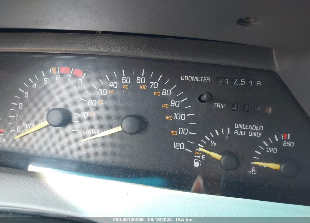 1993 PONTIAC GRAND PRIX SE VIN: 1G2WJ14T6PF219820