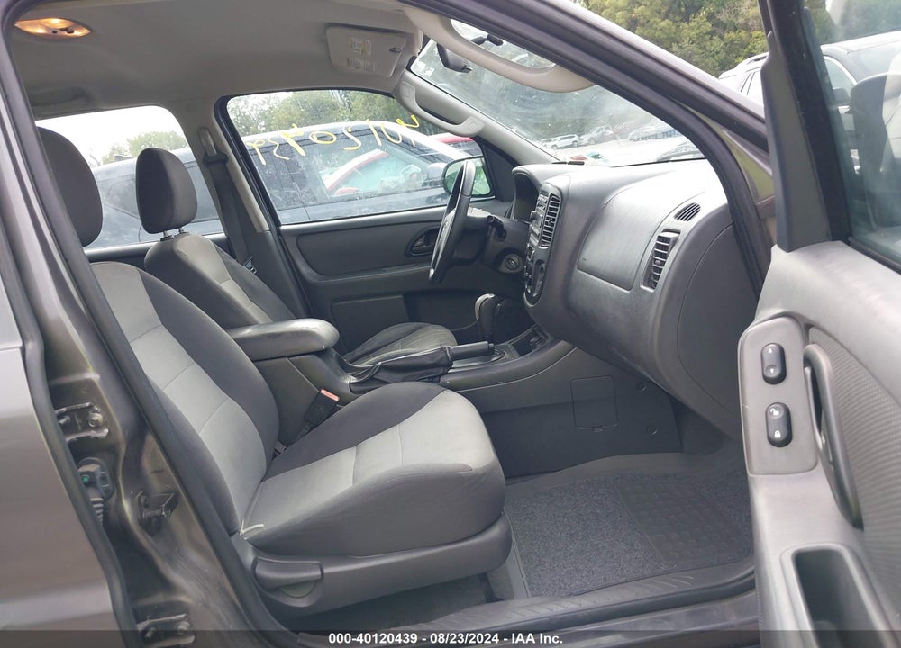 2006 FORD ESCAPE XLS/XLS MANUAL VIN: 1FMYU92Z26KD19402