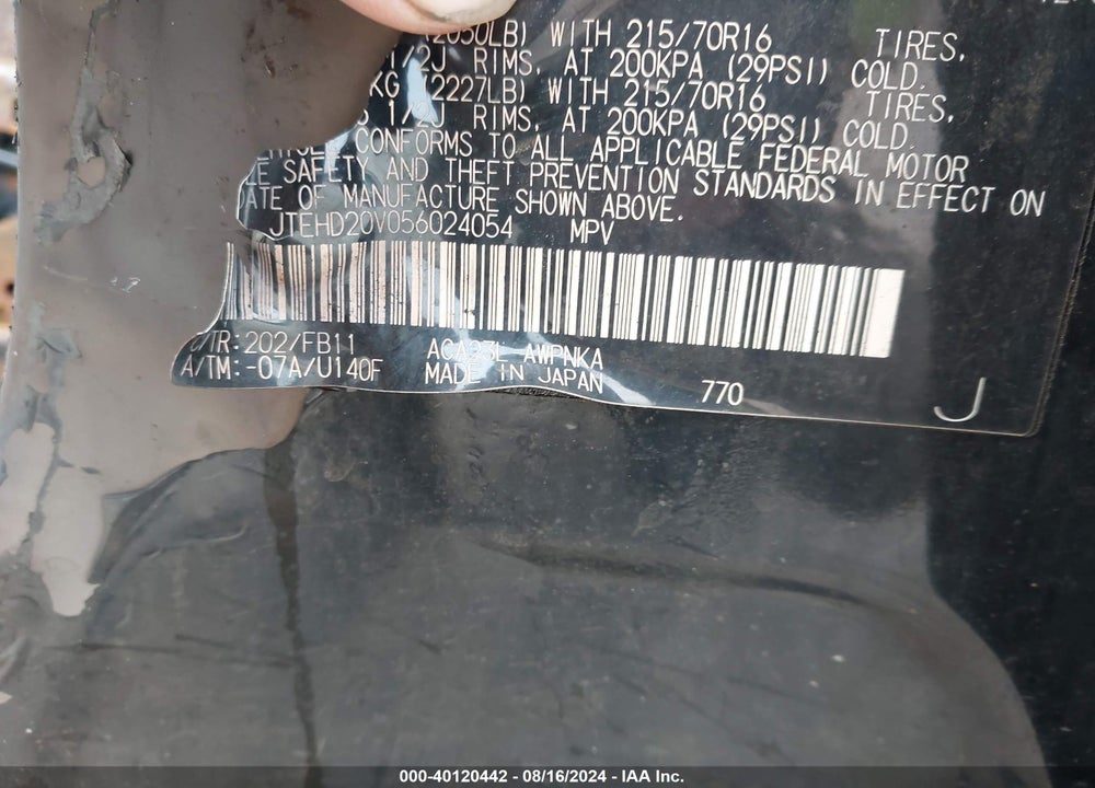 2005 TOYOTA RAV4 VIN: JTEHD20V056024054