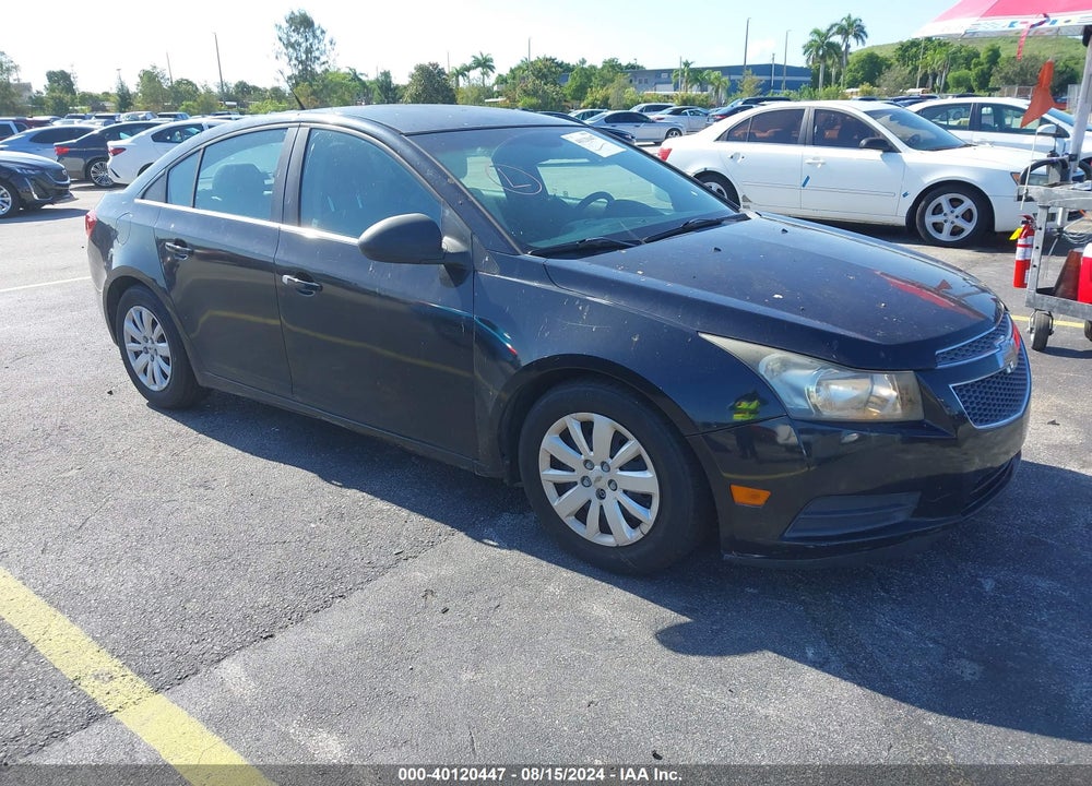 2011 CHEVROLET CRUZE LS VIN: 1G1PC5SH3B7305582