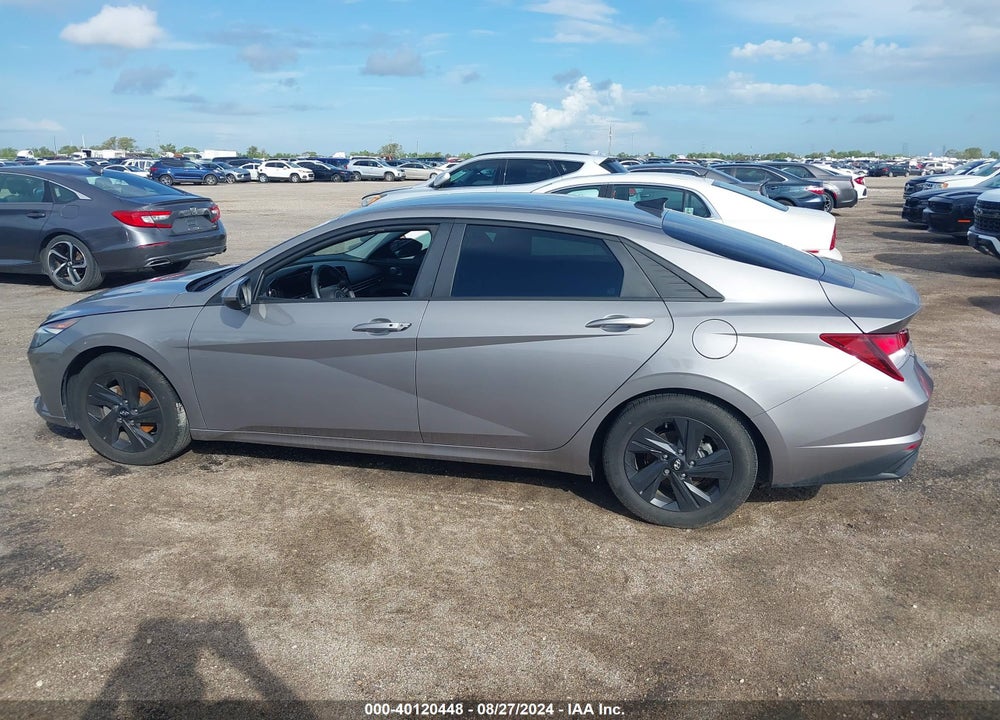 2022 HYUNDAI ELANTRA VIN: KMHLS4AG7NU263012