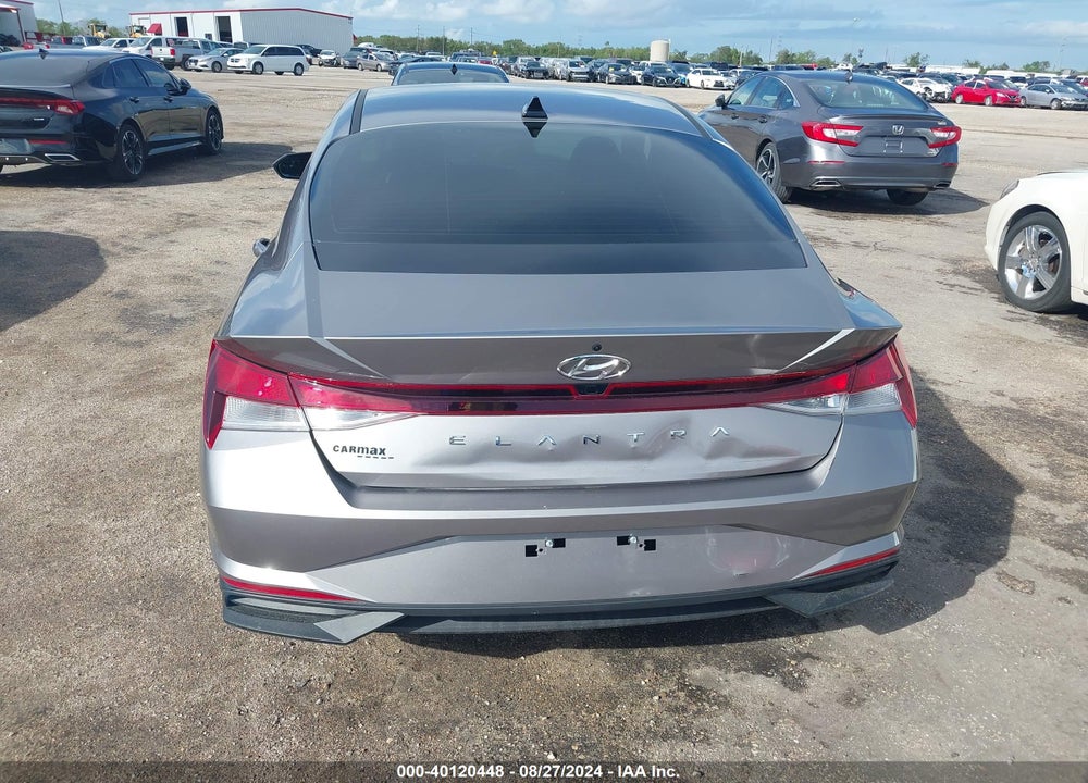2022 HYUNDAI ELANTRA VIN: KMHLS4AG7NU263012