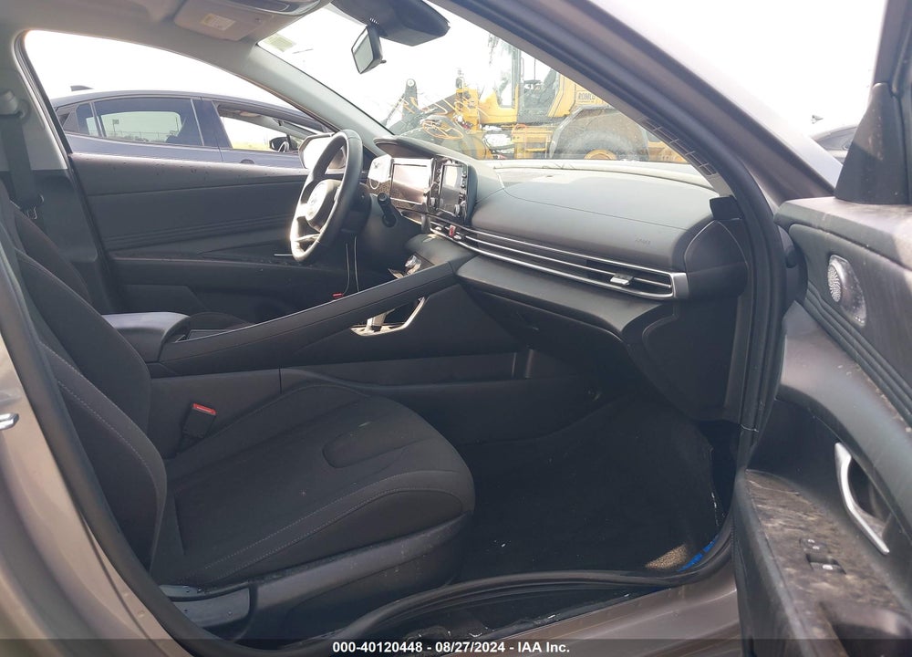 2022 HYUNDAI ELANTRA VIN: KMHLS4AG7NU263012