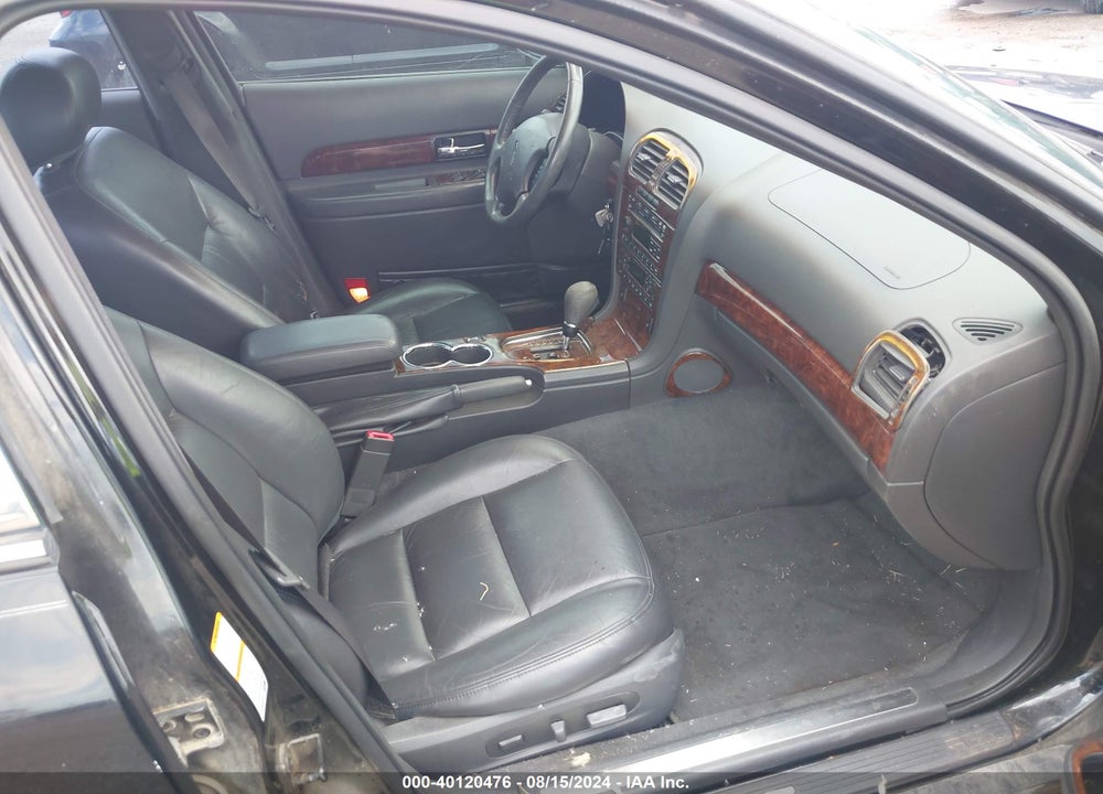 2001 LINCOLN LS V8 AUTO VIN: 1LNHM87A01Y618826